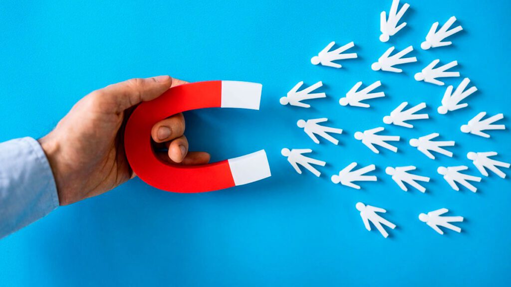 A primeira regra da viralização: prender a atenção nos 2 primeiros segundos